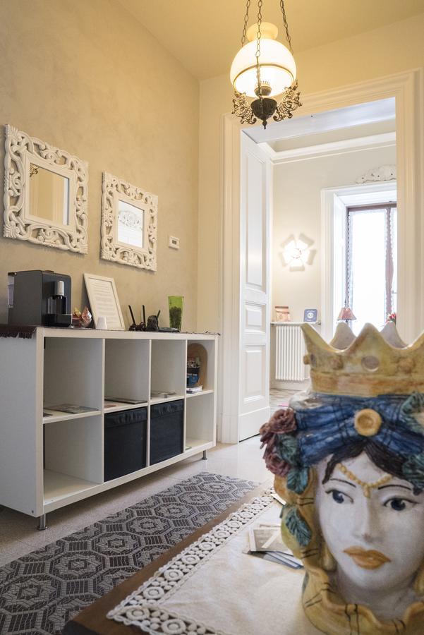 Rossocorallo B&B Κατάνια Εξωτερικό φωτογραφία